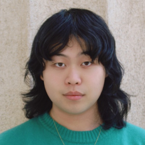 Portrait photo of Andrew Lu
